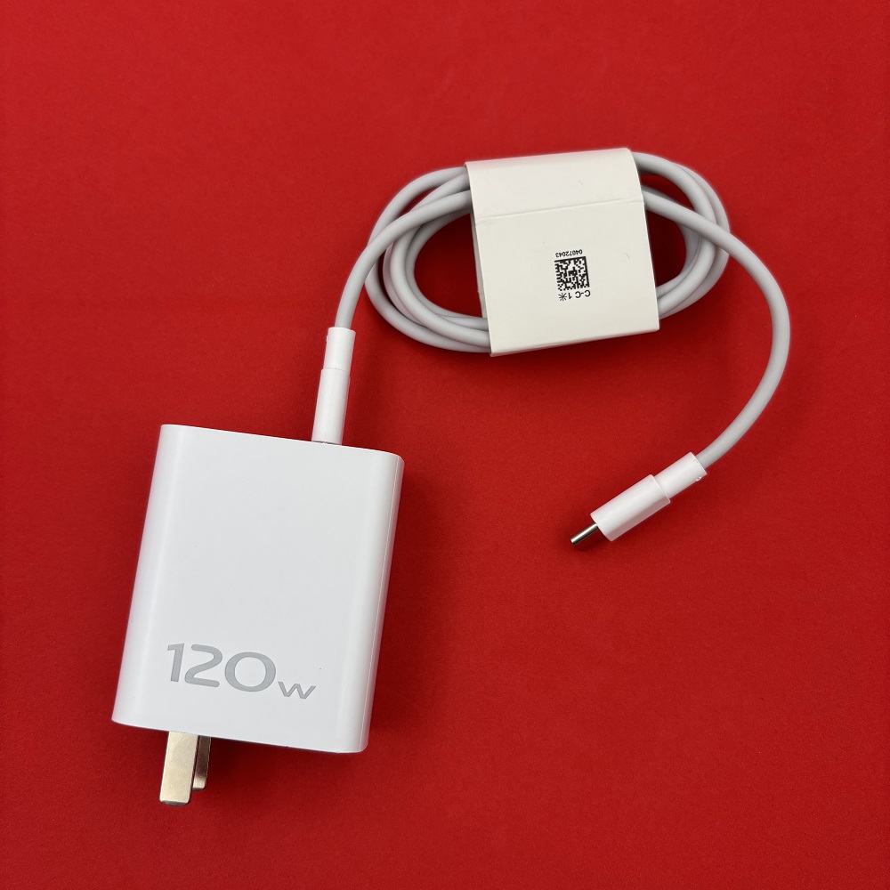 VIVO 120W Max PDO PPS FlashCha - đánh giá và giá Vivo X200